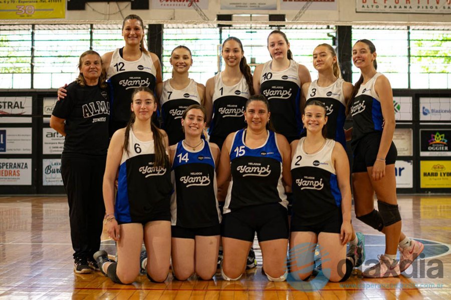 El equipo femenino de Alma Juniors