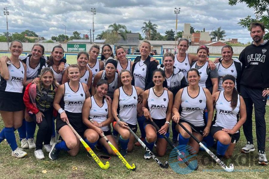 El equipo de mamis de Alma Juniors
