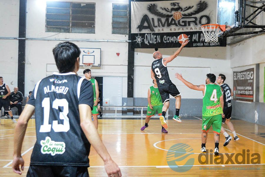 Almagro B le ganó a Centenario de Gálvez