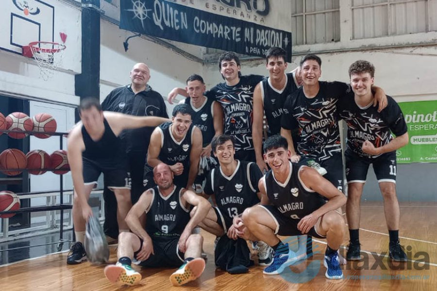 La celebración al finalizar el partido